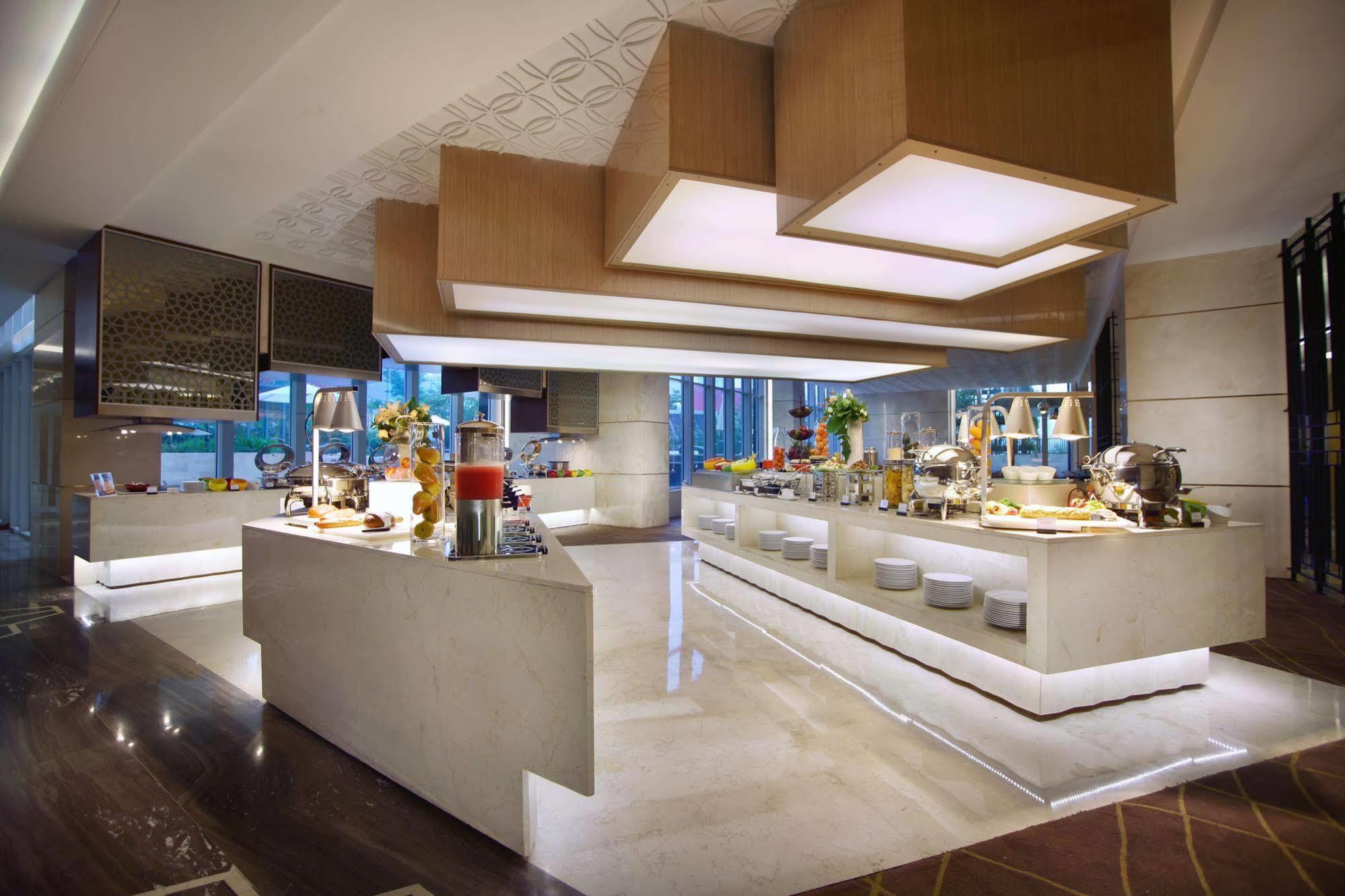 เดอะโกรฟ สวีท บาย แกรนด์ แอสตัน Hotel จาการ์ตา ภายนอก รูปภาพ